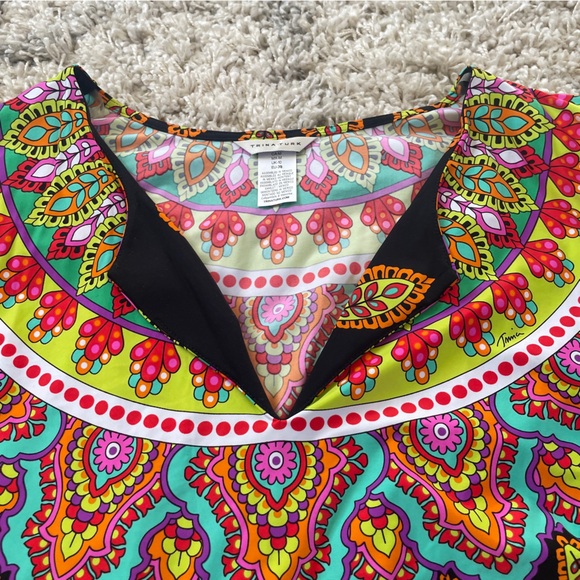 Trina Turk Vibrant Black and Multicolor Blouse size medium - Picture 3 of 10